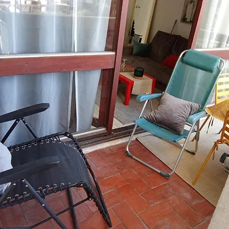 Avec Balcon, Piscine Et Garage Prive * ペルピニャン